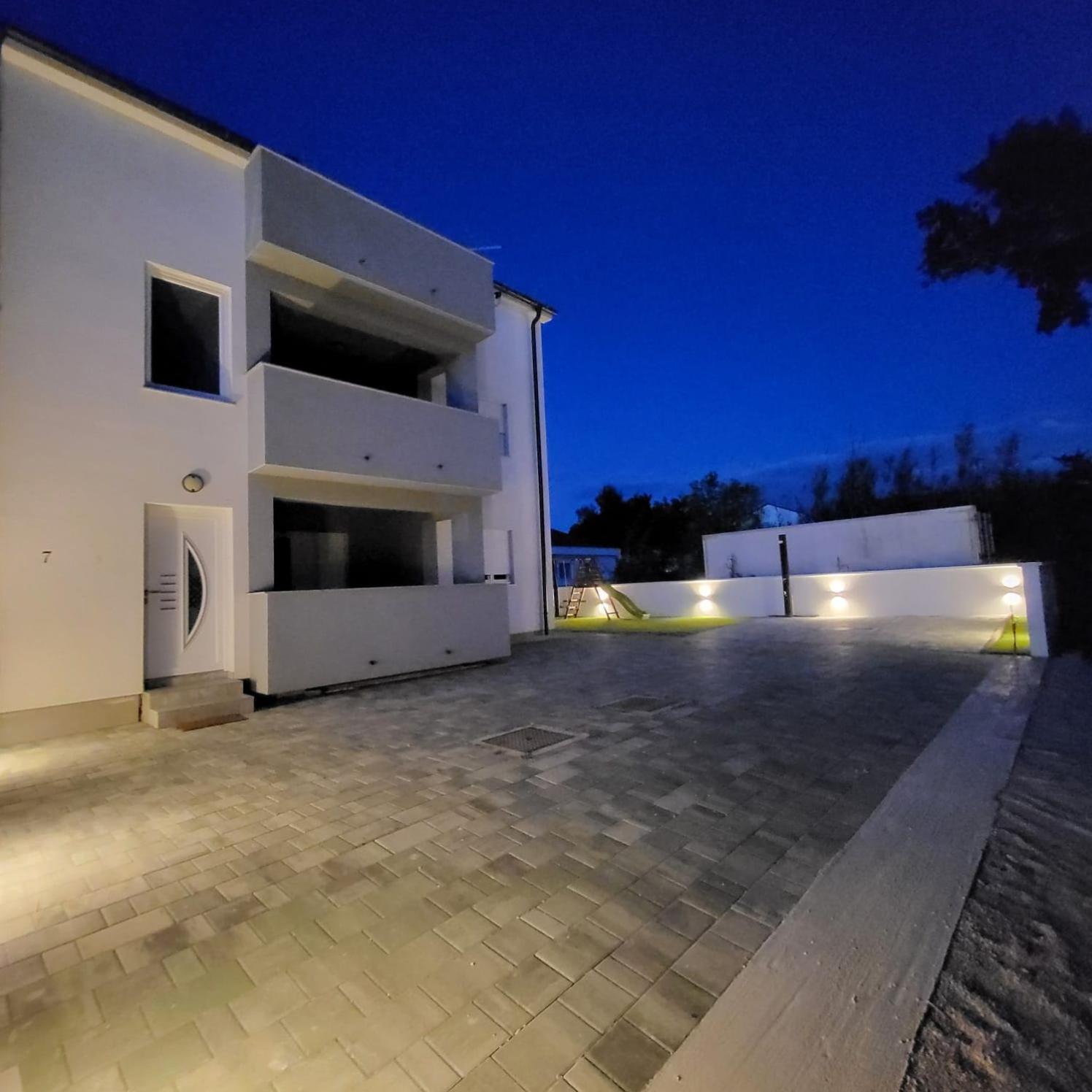 Apartmani Franka Privlaka  Exterior photo